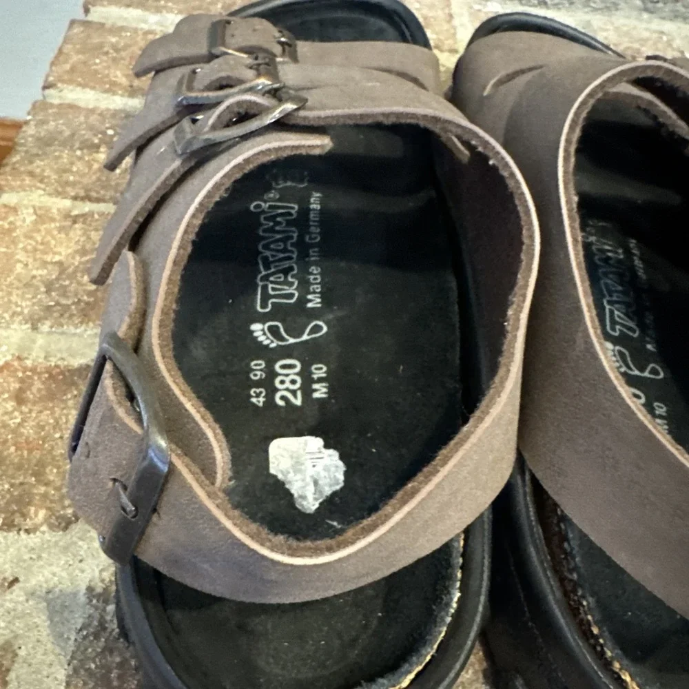 Birkenstock Tatami Sandals Mens Size 10 Brown Leather Buckle Fisherman #N475